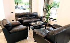 Ambiance Hotel